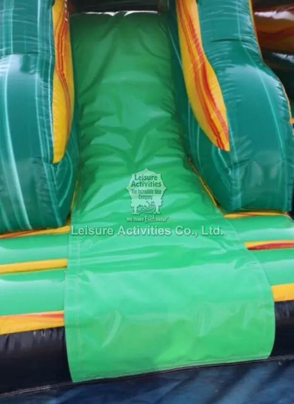 Small Inflatable Multiplay Football Bouncy Castles With Slide